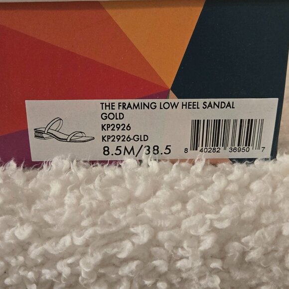 Katy Perry Shoes - Womens Size 8.5M - The Framing Low Heel Sandal GOLD - BNIB - Picture 2 of 6